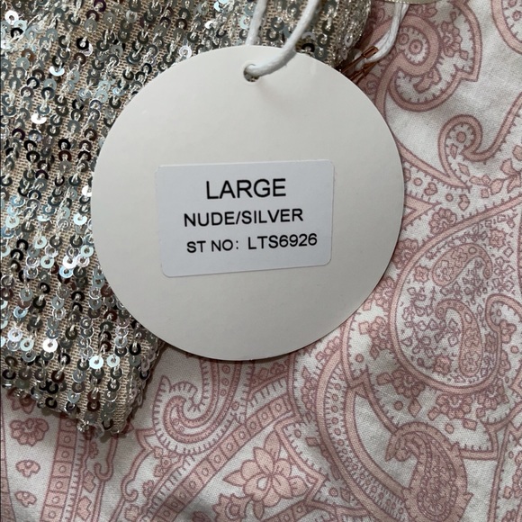 NEVER WORN Acting Out Sparkly set - Picture 7 of 7